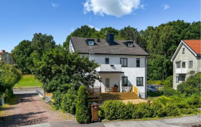 Awesome Apartment In Göteborg With Wifi, Göteborg